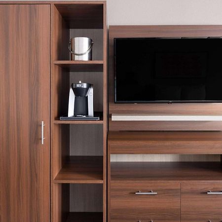 Hawthorn Extended Stay By Wyndham Columbia-Ft Jackson المظهر الخارجي الصورة