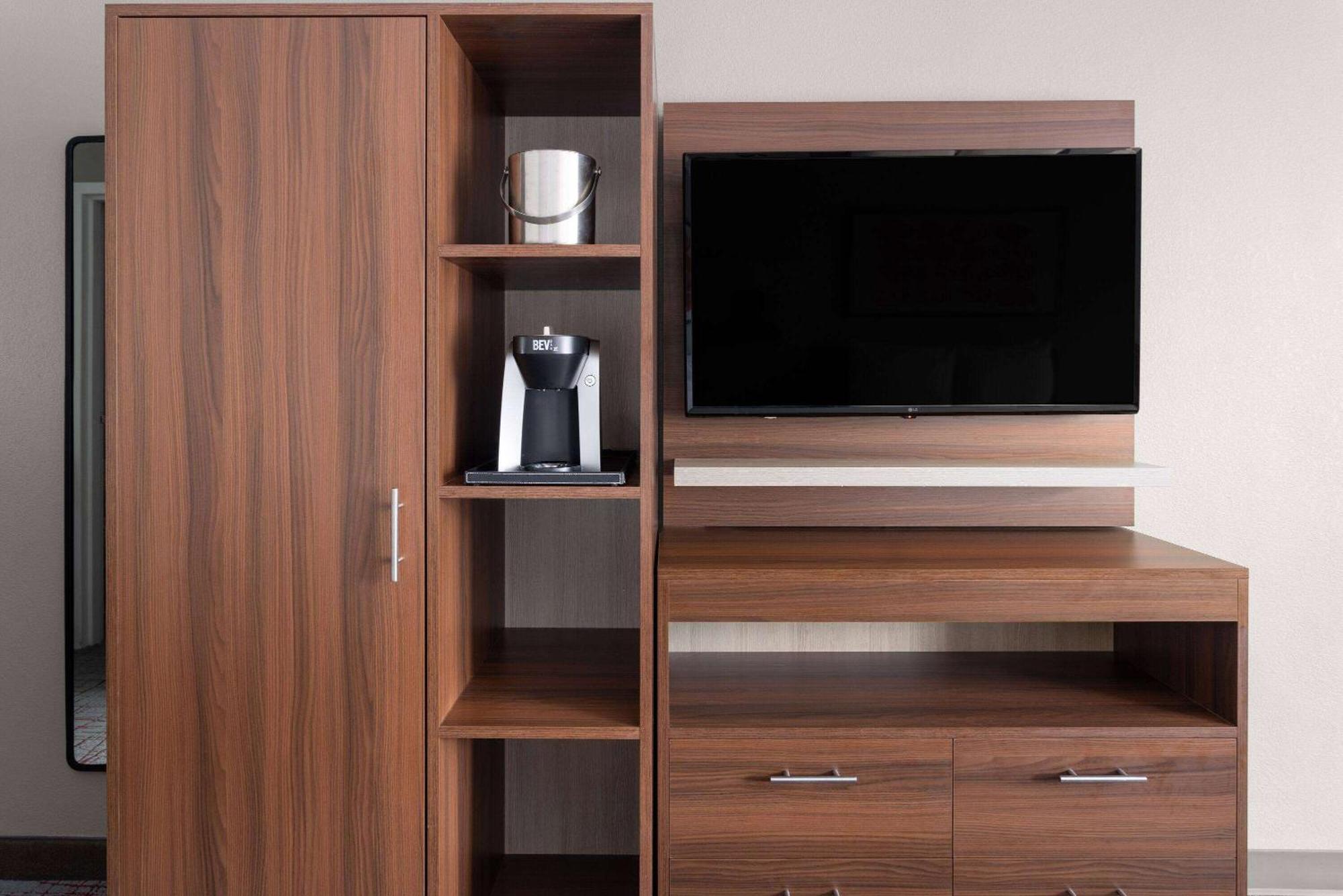 Hawthorn Extended Stay By Wyndham Columbia-Ft Jackson المظهر الخارجي الصورة