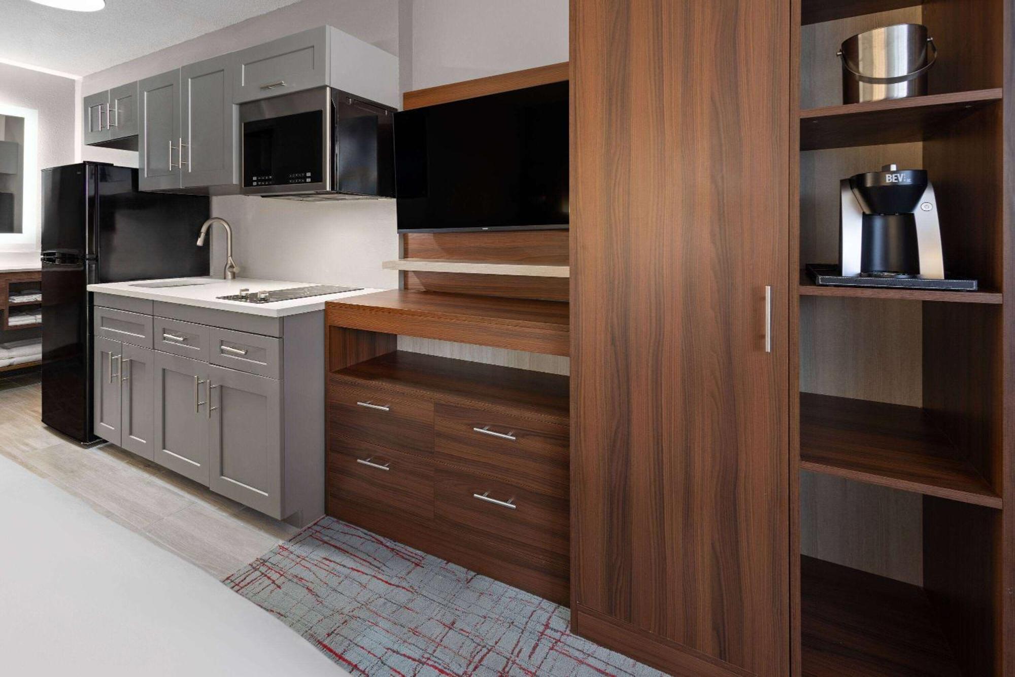 Hawthorn Extended Stay By Wyndham Columbia-Ft Jackson المظهر الخارجي الصورة